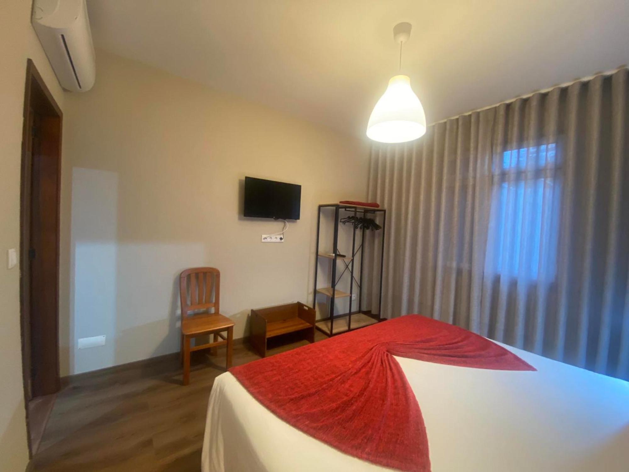 Apartamentos Sao Joao Horta  Bagian luar foto