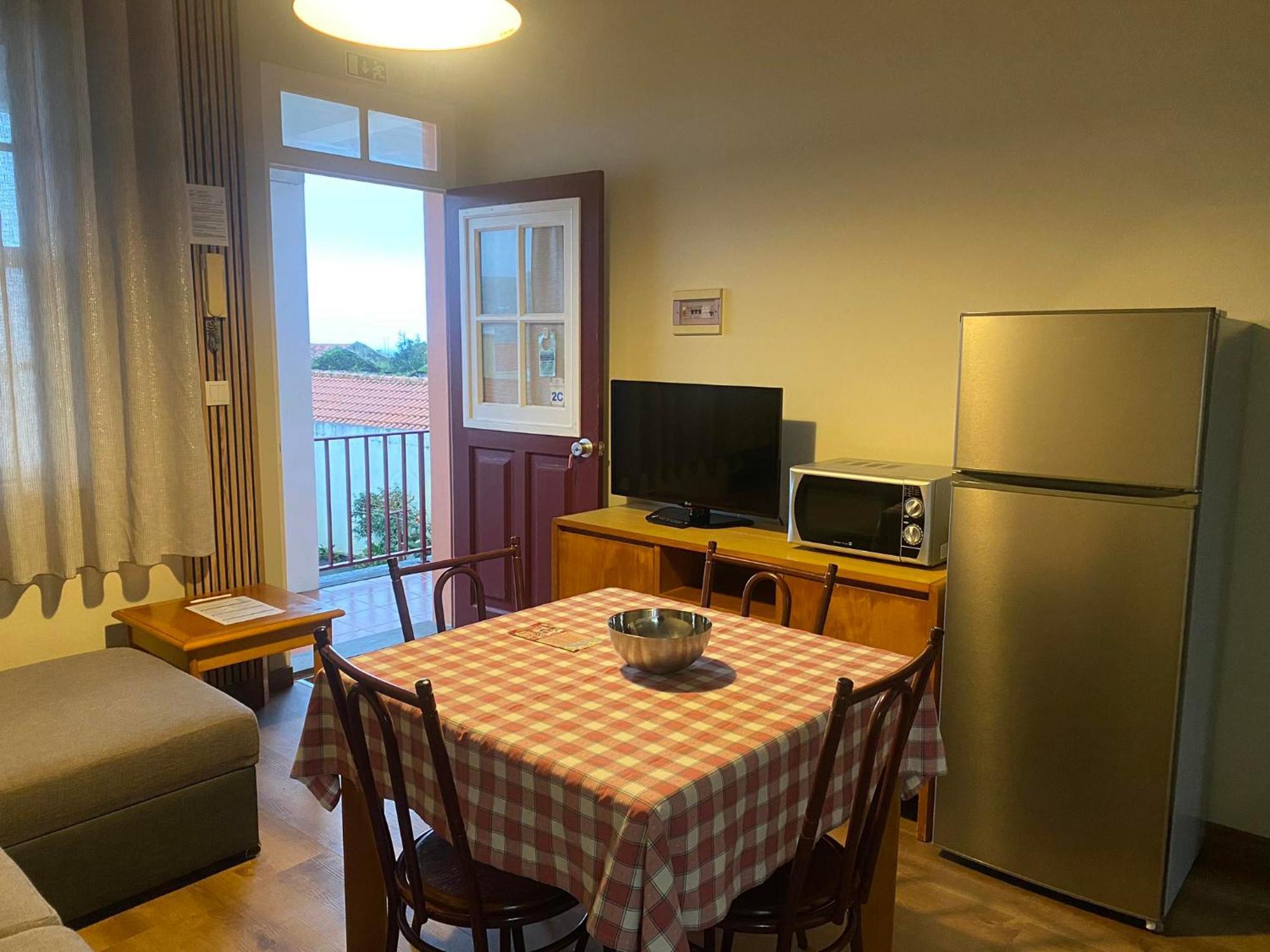 Apartamentos Sao Joao Horta  Bagian luar foto