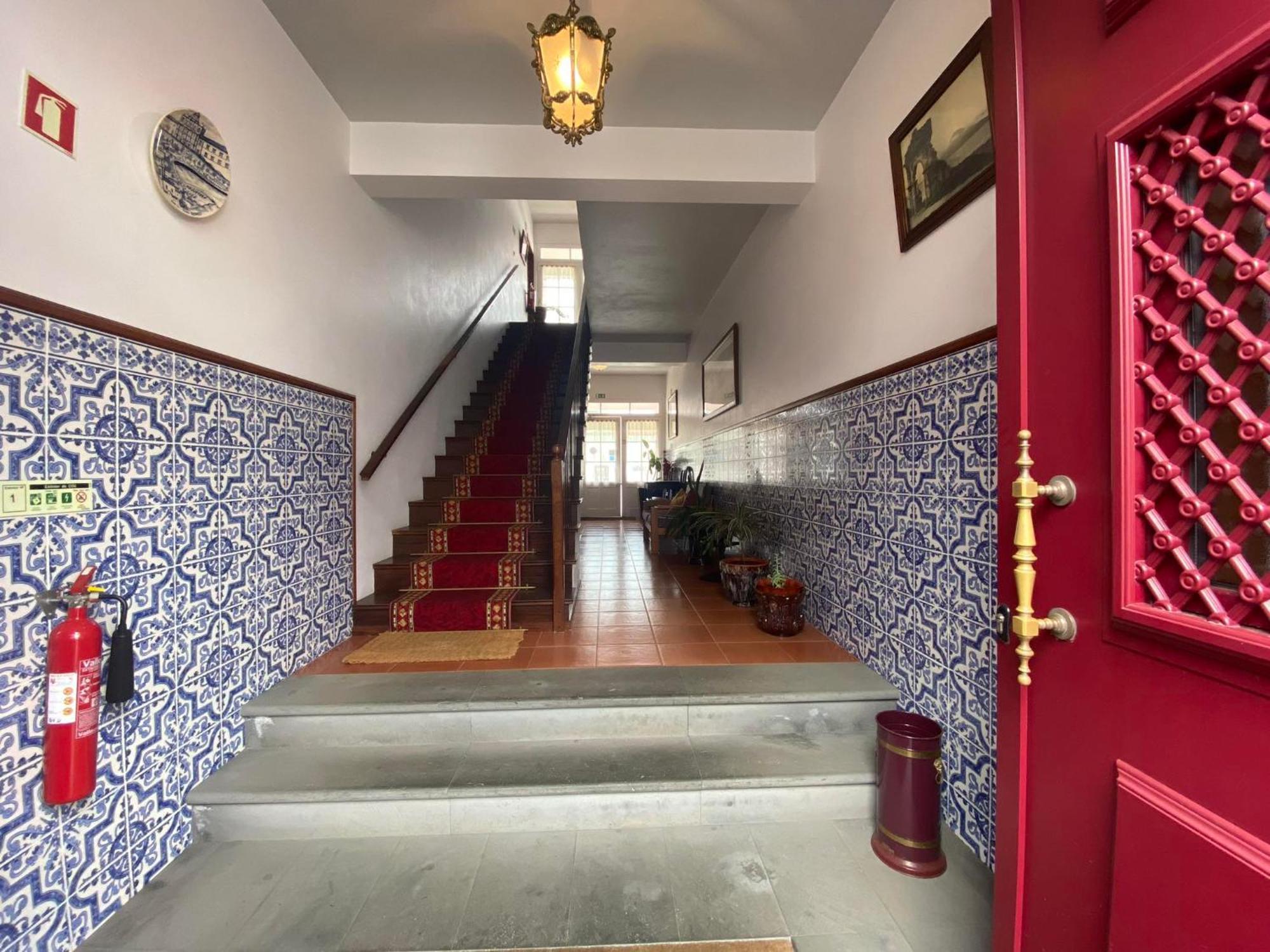 Apartamentos Sao Joao Horta  Bagian luar foto