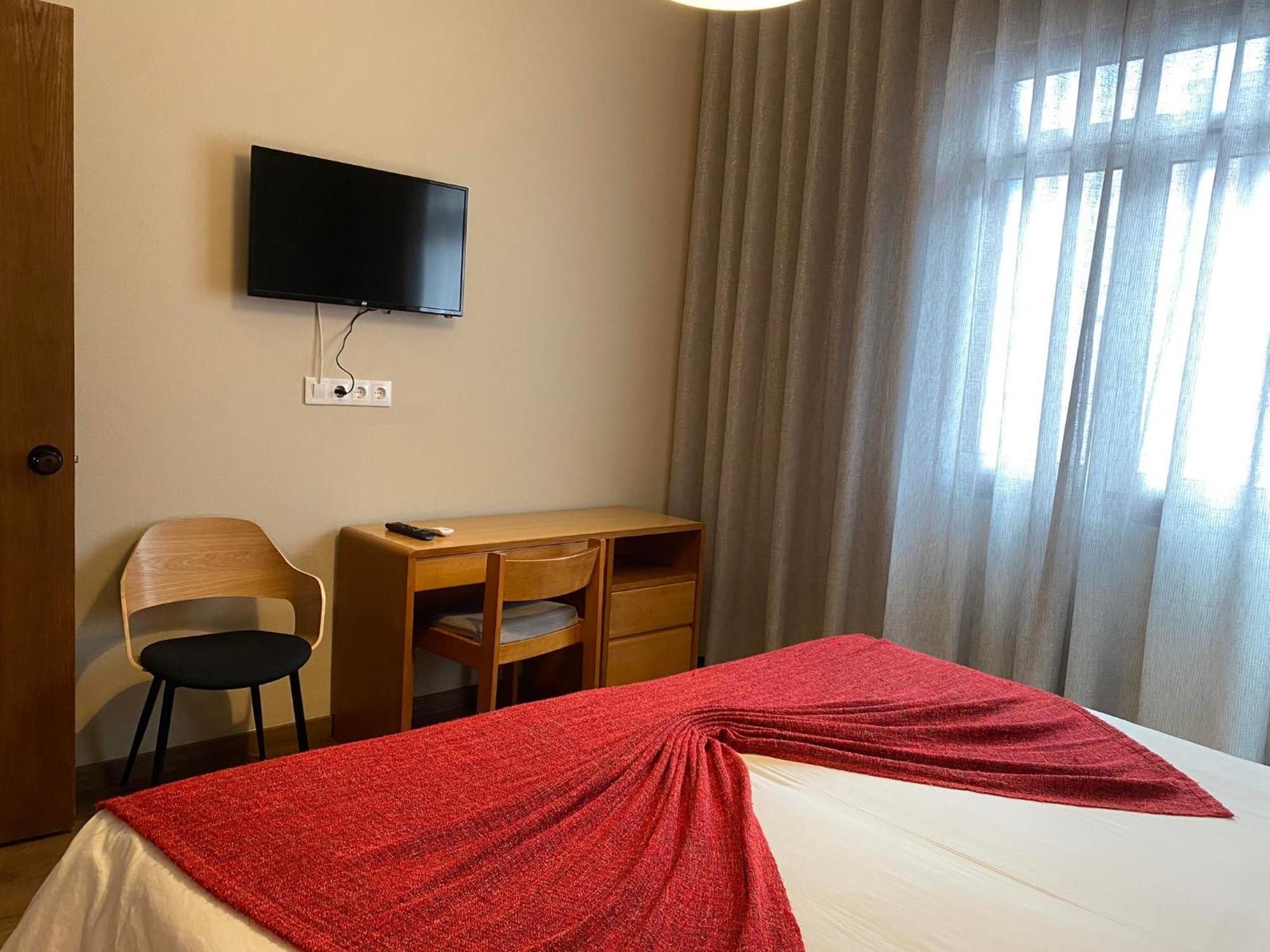 Apartamentos Sao Joao Horta  Bagian luar foto