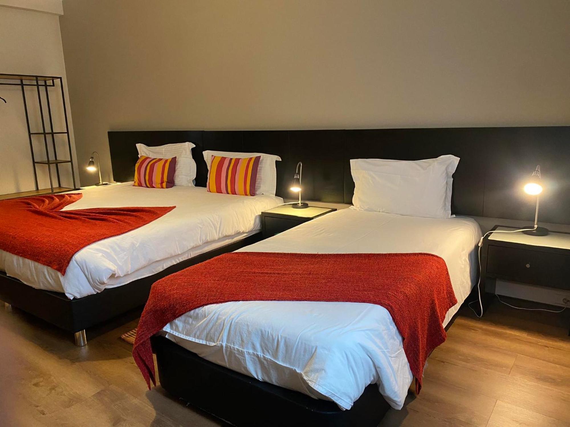Apartamentos Sao Joao Horta  Bagian luar foto